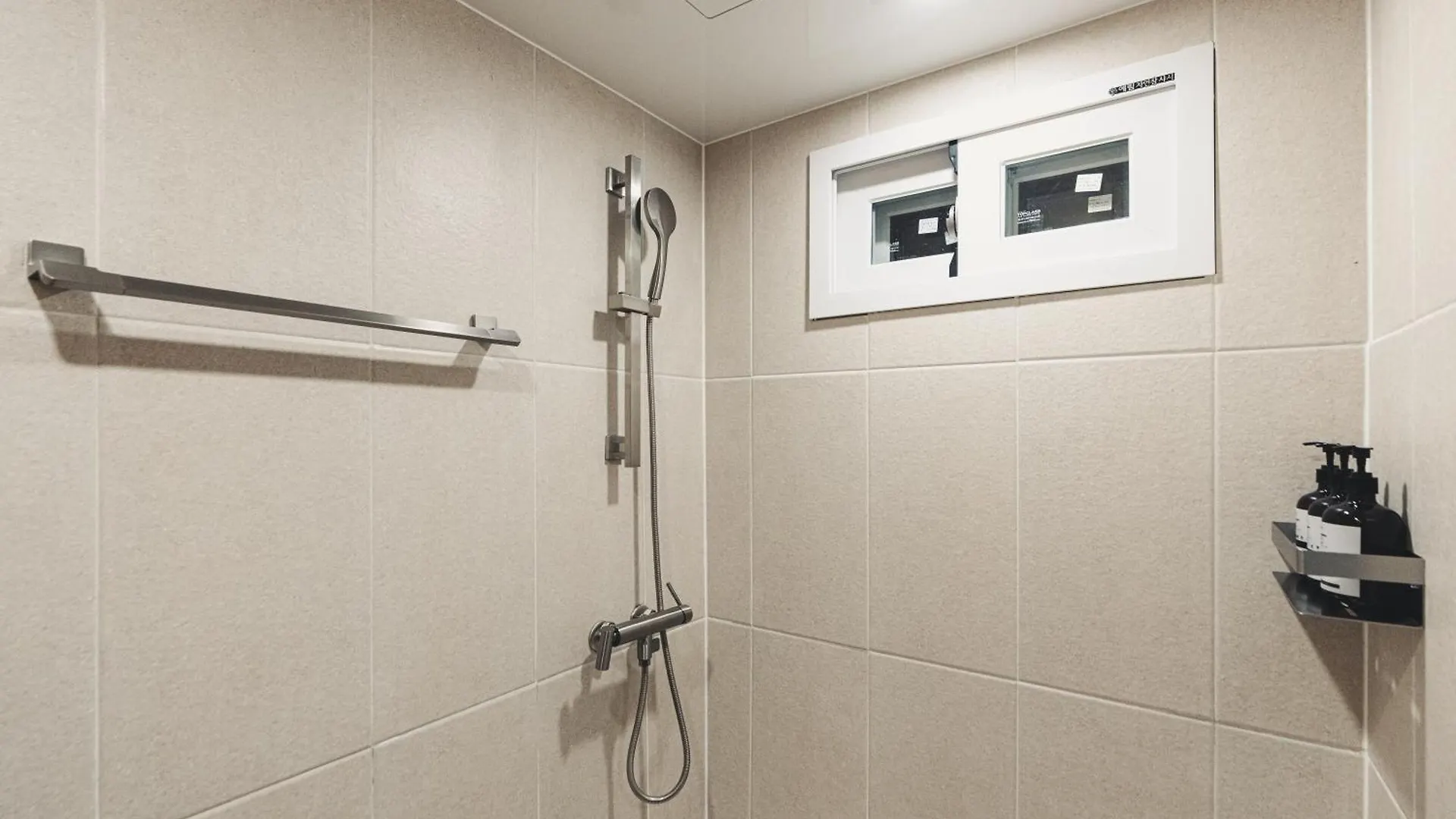 부평 이상한호텔 Incheon Hotel